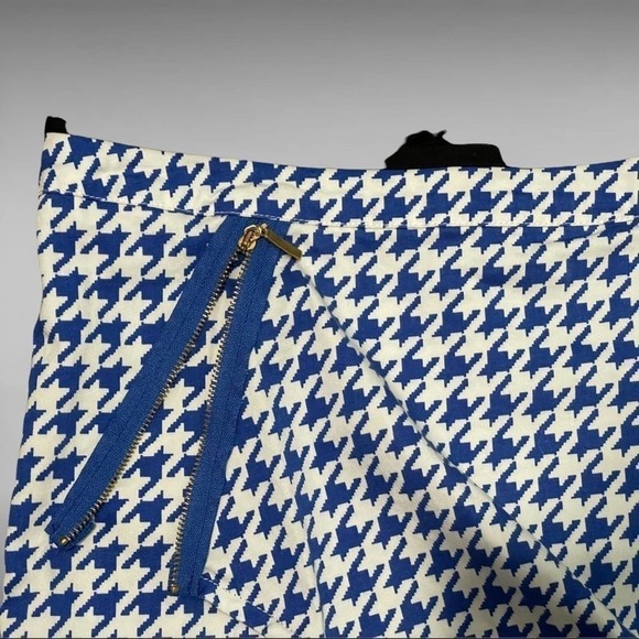 ABOW Hounds-tooth Zip Detail‎ Mini-Skirt-Blue and White - Picture 3 of 7